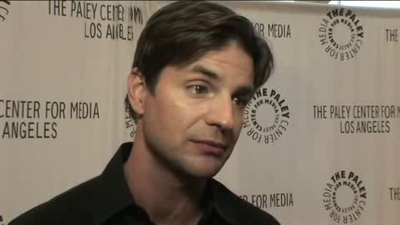 Hellcats-paleyfest-red-carpet-interview-part3-screencaps-sept-15th-2010-0955.png