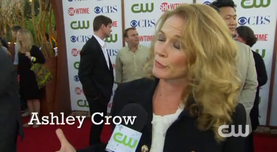 Tsc-tca-red-carpet-interview1-screencaps-aug-3rd-2011-002.png
