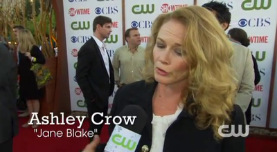 Tsc-tca-red-carpet-interview1-screencaps-aug-3rd-2011-008.png