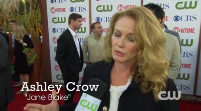 Tsc-tca-red-carpet-interview1-screencaps-aug-3rd-2011-010.png