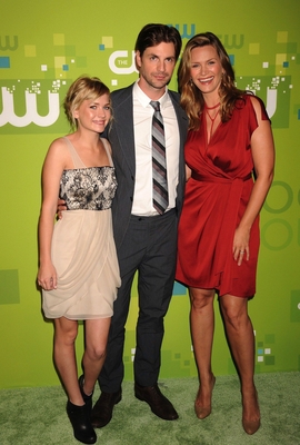 The-secret-circle-cw-upfront-arrivals-may-19th-2011-0034.jpg