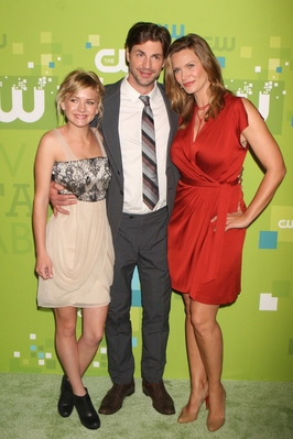 The-secret-circle-cw-upfront-arrivals-may-19th-2011-0041.jpg