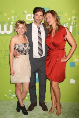 The-secret-circle-cw-upfront-arrivals-may-19th-2011-0042.jpg