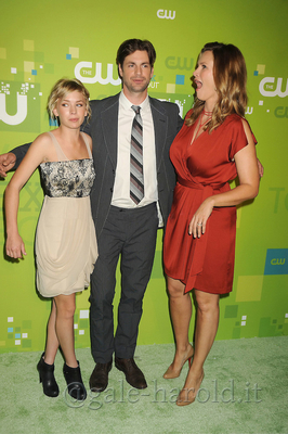 The-secret-circle-cw-upfront-arrivals-may-19th-2011-0052.jpg