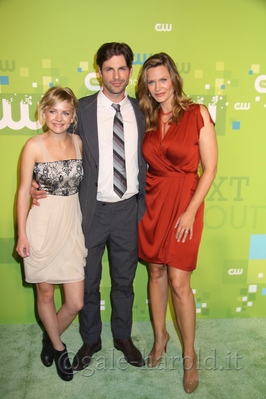 The-secret-circle-cw-upfront-arrivals-may-19th-2011-0055.jpg