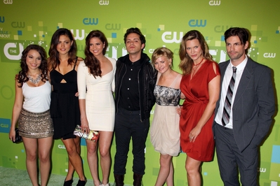 The-secret-circle-cw-upfront-arrivals-may-19th-2011-0061.jpg