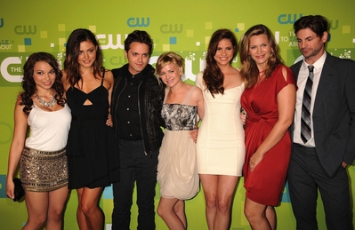 The-secret-circle-cw-upfront-arrivals-may-19th-2011-0065.jpg