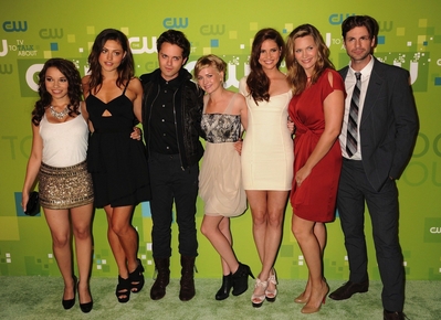 The-secret-circle-cw-upfront-arrivals-may-19th-2011-0070.jpg