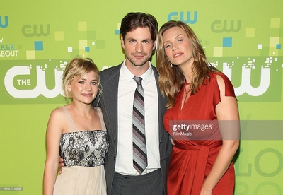 The-secret-circle-cw-upfront-arrivals-may-19th-2011-0127.jpg