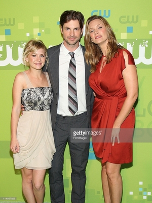 The-secret-circle-cw-upfront-arrivals-may-19th-2011-0142.jpg