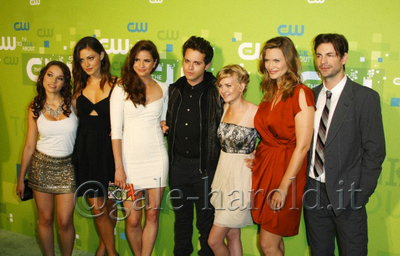 The-secret-circle-cw-upfront-arrivals-may-19th-2011-0145.jpg