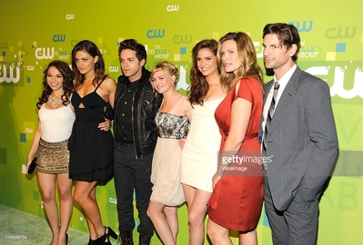 The-secret-circle-cw-upfront-arrivals-may-19th-2011-0147.jpg