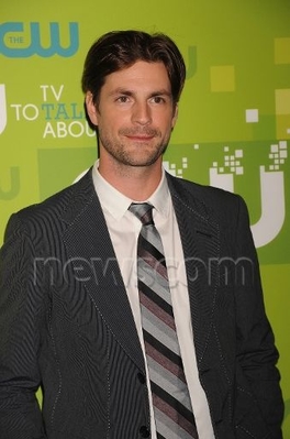 The-secret-circle-cw-upfront-arrivals-may-19th-2011-0156.jpg