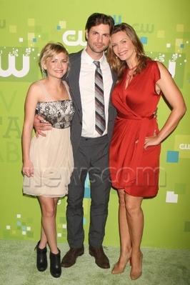 The-secret-circle-cw-upfront-arrivals-may-19th-2011-0163.jpg
