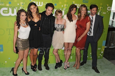 The-secret-circle-cw-upfront-arrivals-may-19th-2011-0176.jpg