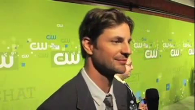 Tsc-upfront-red-carpet-interview-by-carina-mackenzie-zap2it-screencaps-may-19th-2011-00201.png